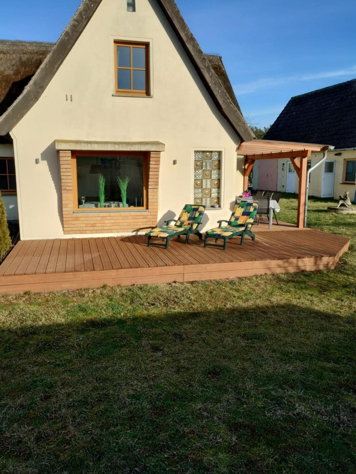 Huus Am Darss Villa Fuhlendorf  Exterior foto